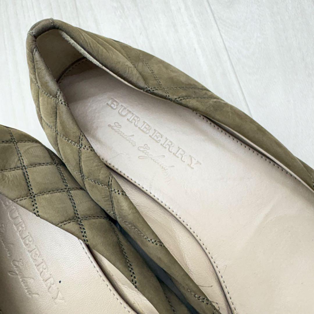 ■ BURBERRY バーバリー スウェード フラットシューズ 38.5