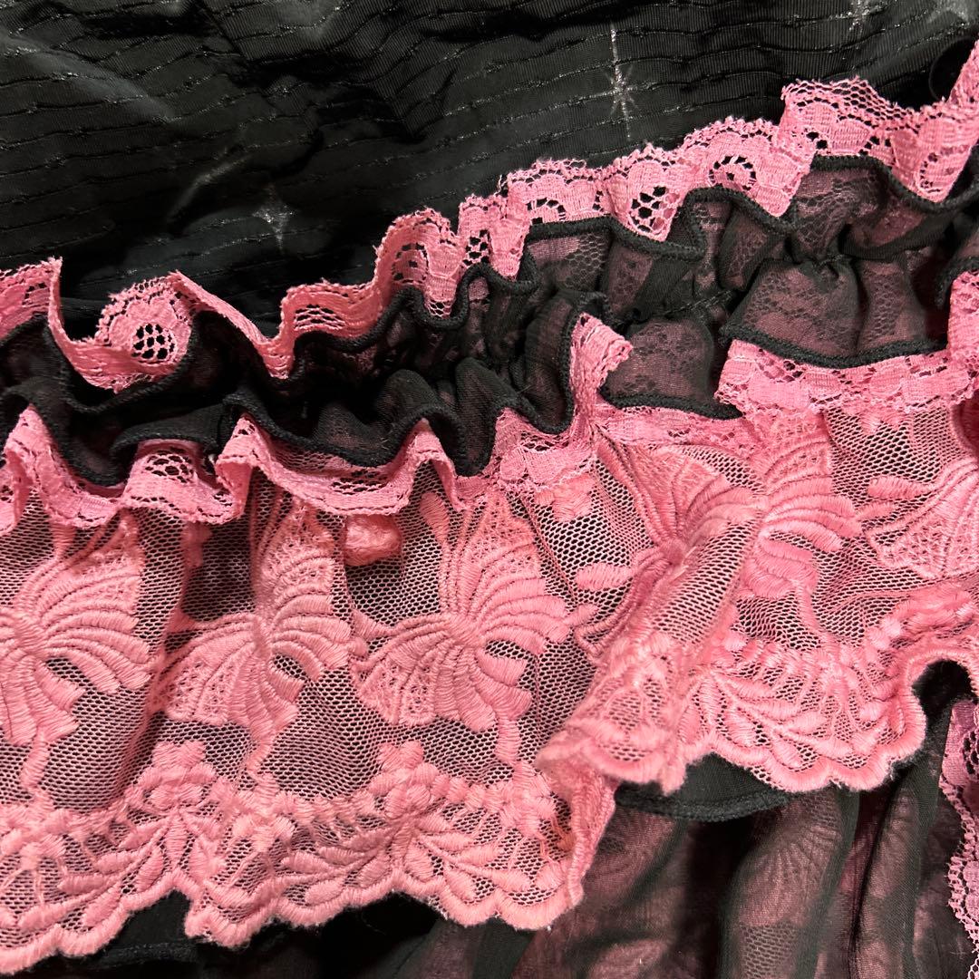 レース装飾ワンピース