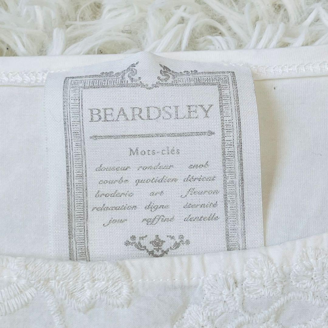 BEARSLEY ビアズリー 刺繍 花柄 フレンチスリーブ Tシャツ