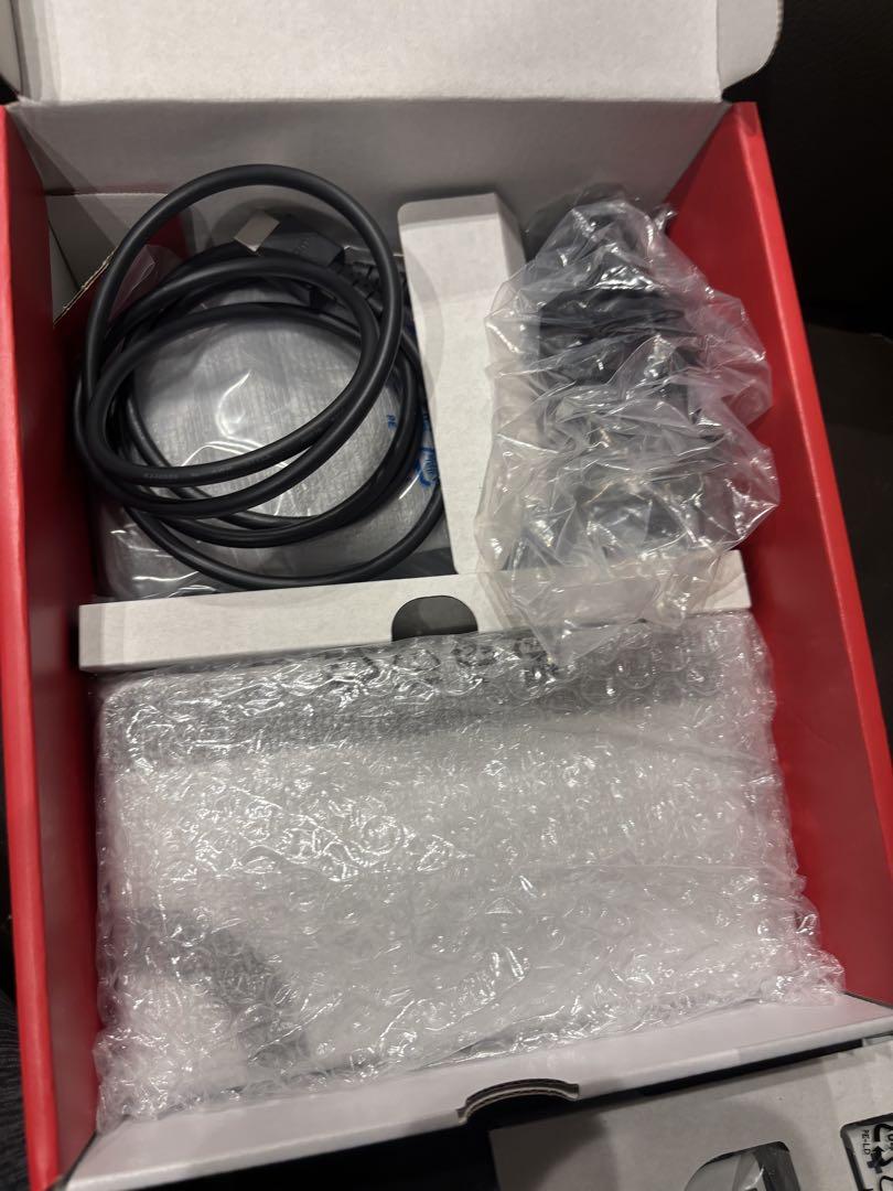 Nintendo Switch 有機ELモデル 本体　64GSDカード付き　美品