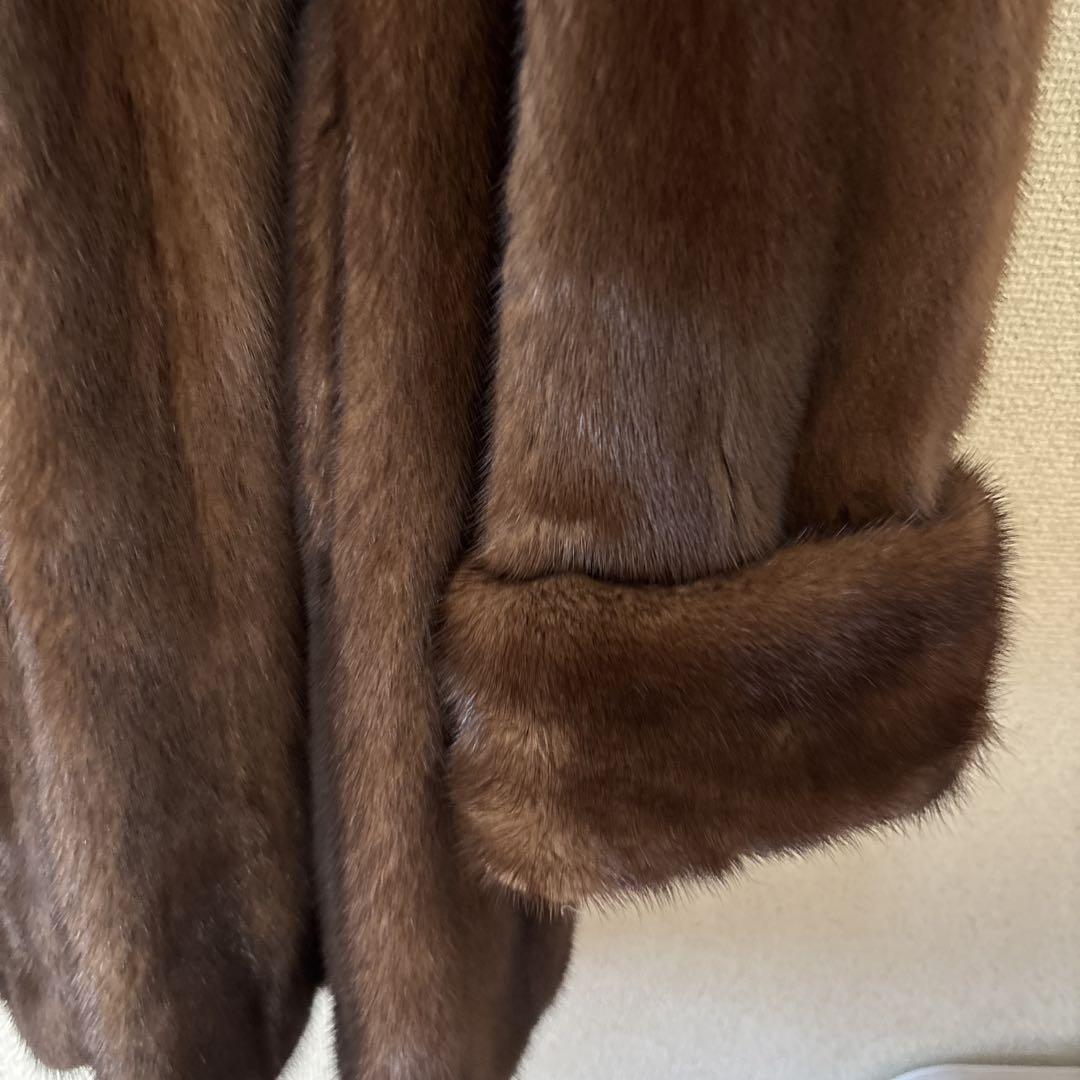 ニナリッチNINA RICCI ミンクコート パリで購入