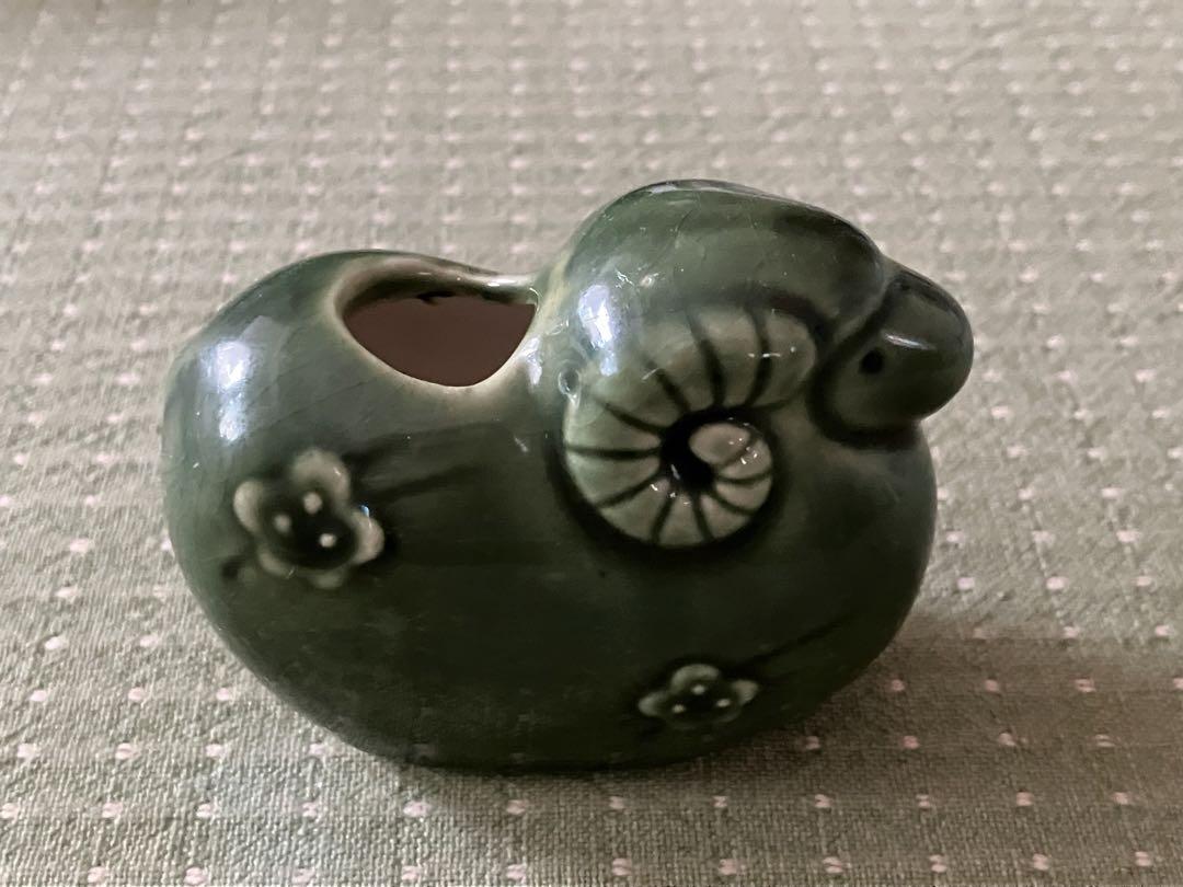 陶器製 ひつじ&いぬ爪楊枝入れ