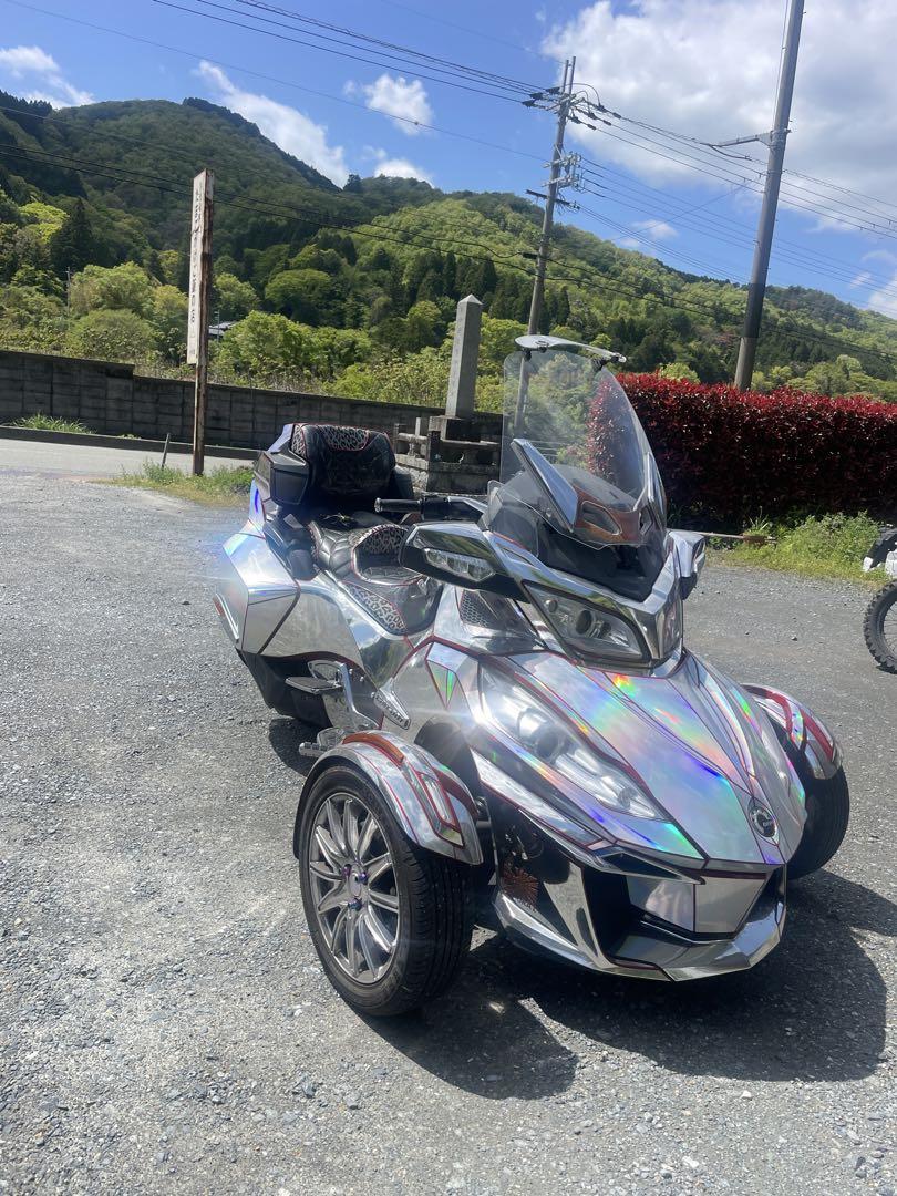 カンナムスパイダー RT トライク　　　3輪バイク