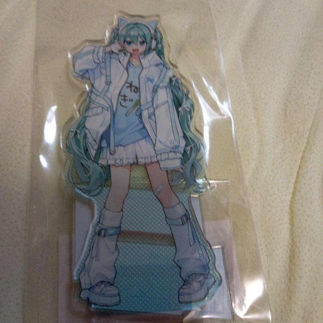 アクリルスタンド