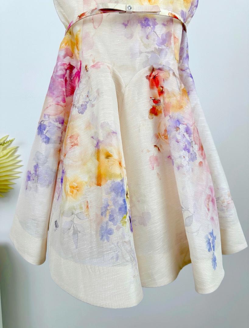 Zimmermann リゾート風 Crush ストラップドレス