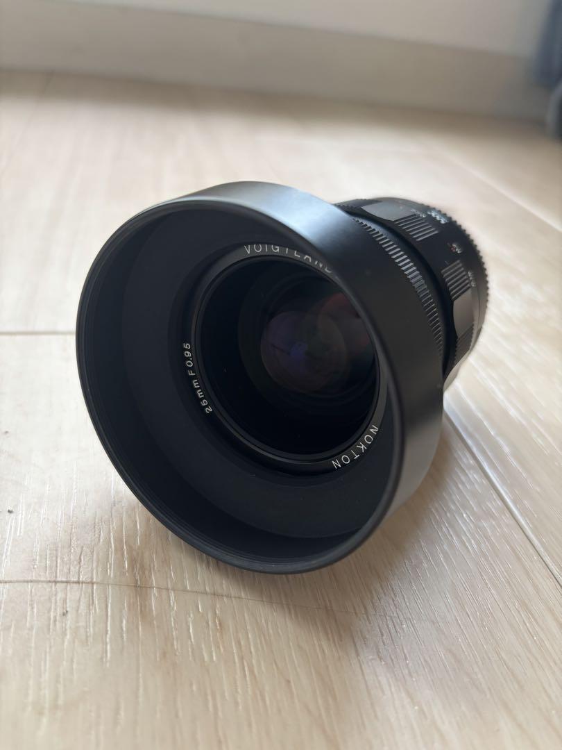 Voigtländer Nokton 25mm f/0.95レンズ