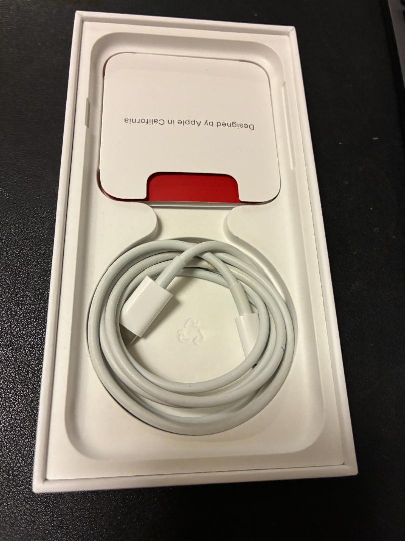 iPhone SE (第3世代) レッド 64GB
