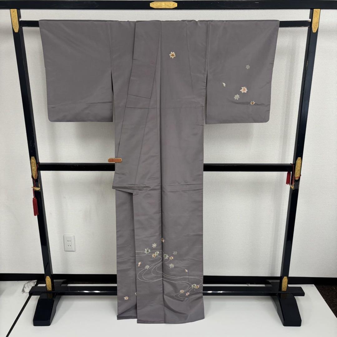 汕頭刺繍 刺繍 染め大島紬 裄65 付け下げ 上品 着物 U-6696