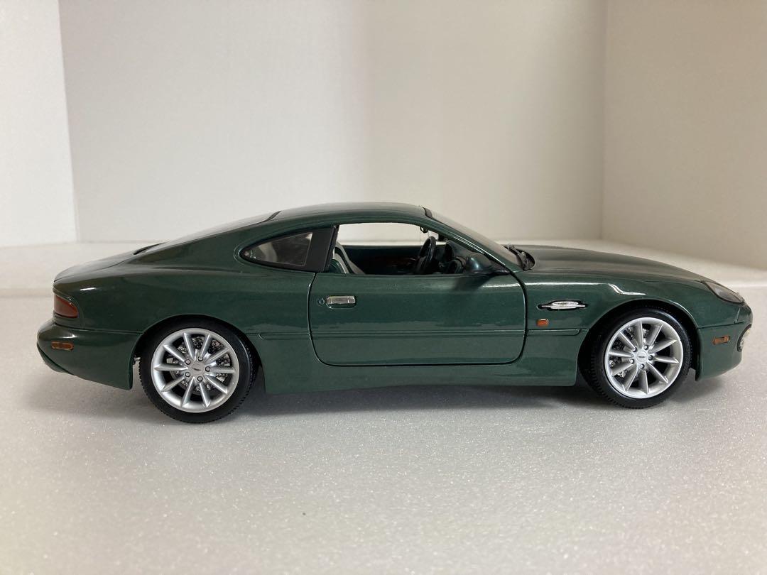 アストンマーチン(DB7)ミニチュアカー
