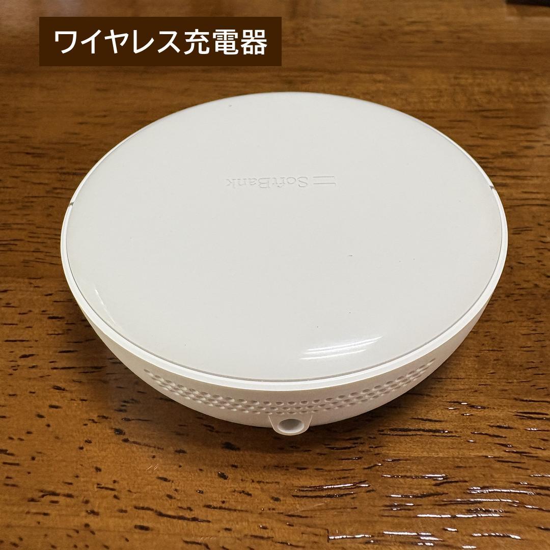 iPhoneXR 64GB SIMフリー　バッテリー100％　ワイヤレス充電器付