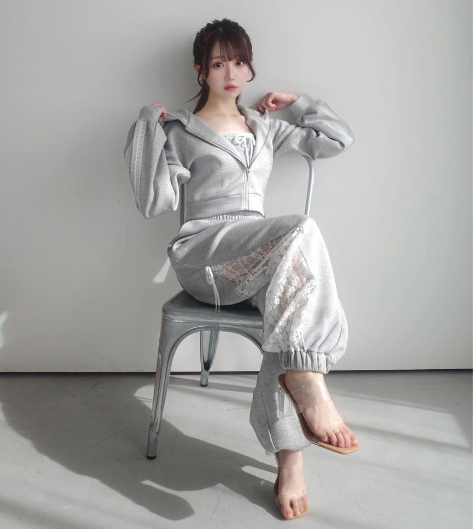 ロゼミューズcami set compact hoodieパンツセットアップ