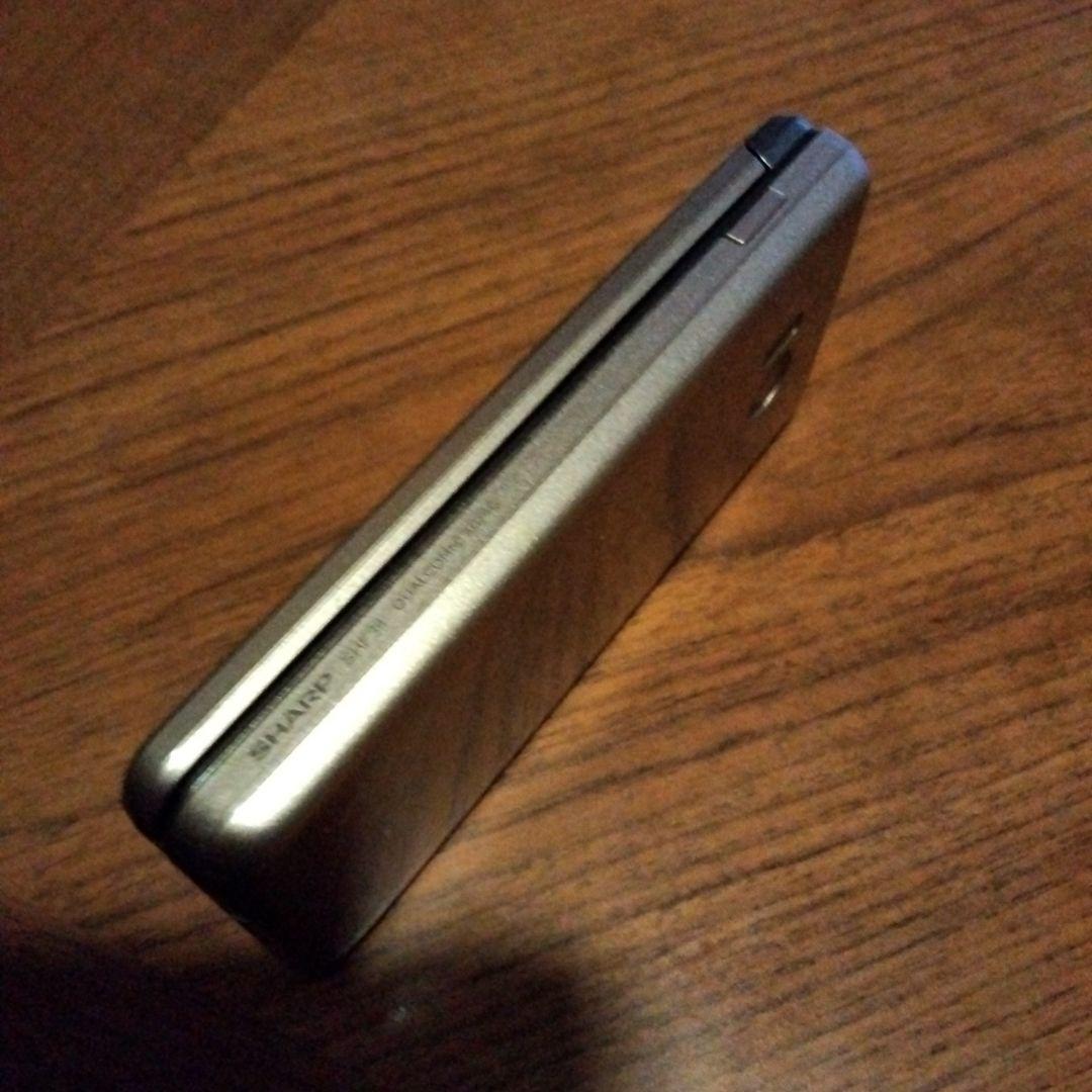 ガラケー・シャ-プ・動作品・充電器付属します。 【驚きの価格が実現