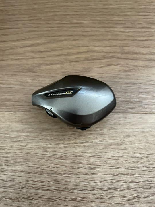 新しく着き
 シマノ　15 メタニウムdc サイドカバー　右ハンドル用 その他