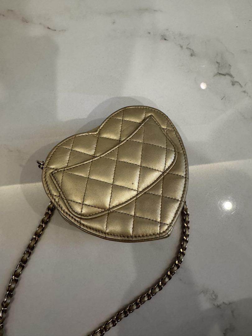 【CHANEL】ハート型 ショルダーバッグ ゴールド