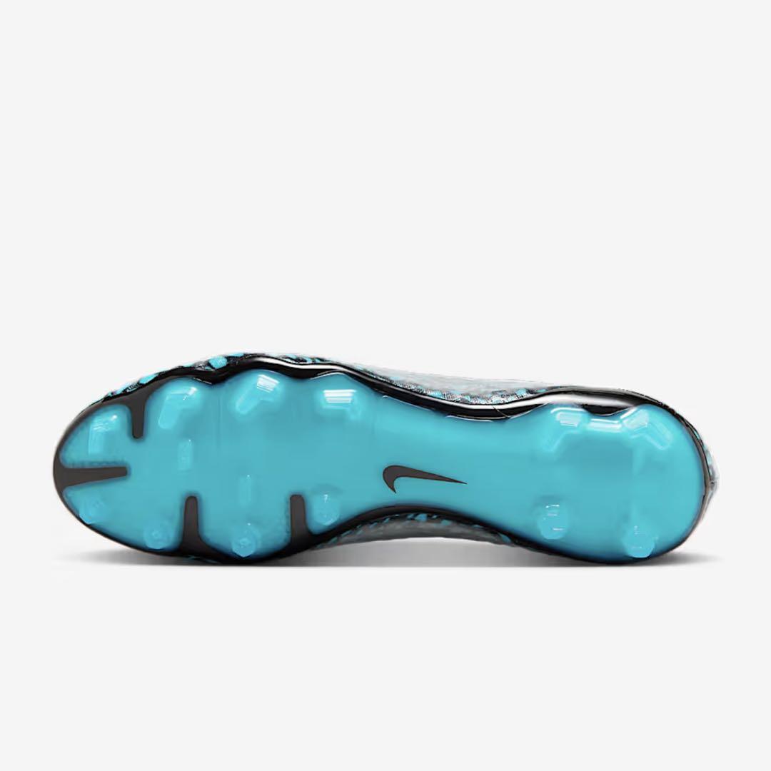 Nike ハイパーヴェノム ファントム RGN SE FG 25.5cm