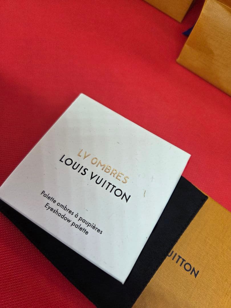 ルイヴィトン LV オンブル アイシャドウ OMBRES 450 ルイヴィトン LV オンブル アイシャドウ OMBRES 450