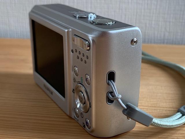 富士フイルム デジタルカメラ FUJIFILM finepix f31fd