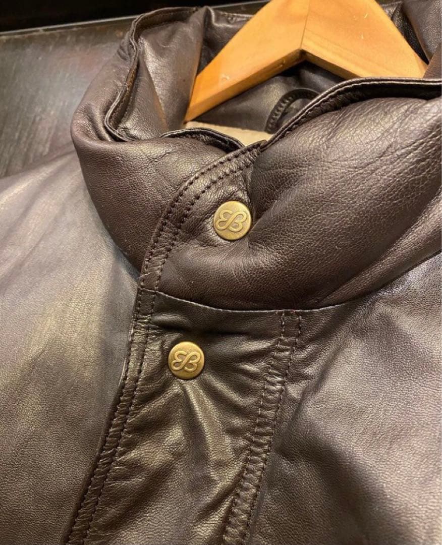 エディバウアー　レザー　ダウン　レザー　80年代