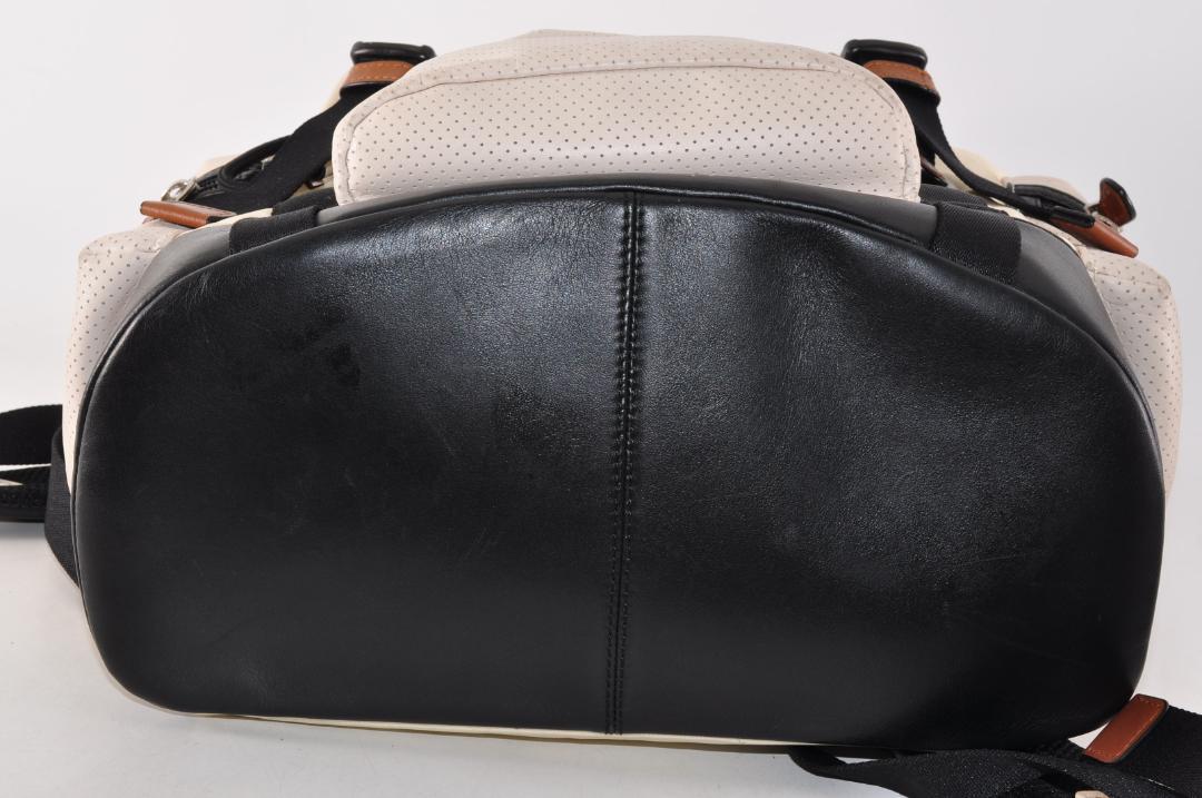 COACH コーチ F72018 リュック バックパック ホワイト ブラック