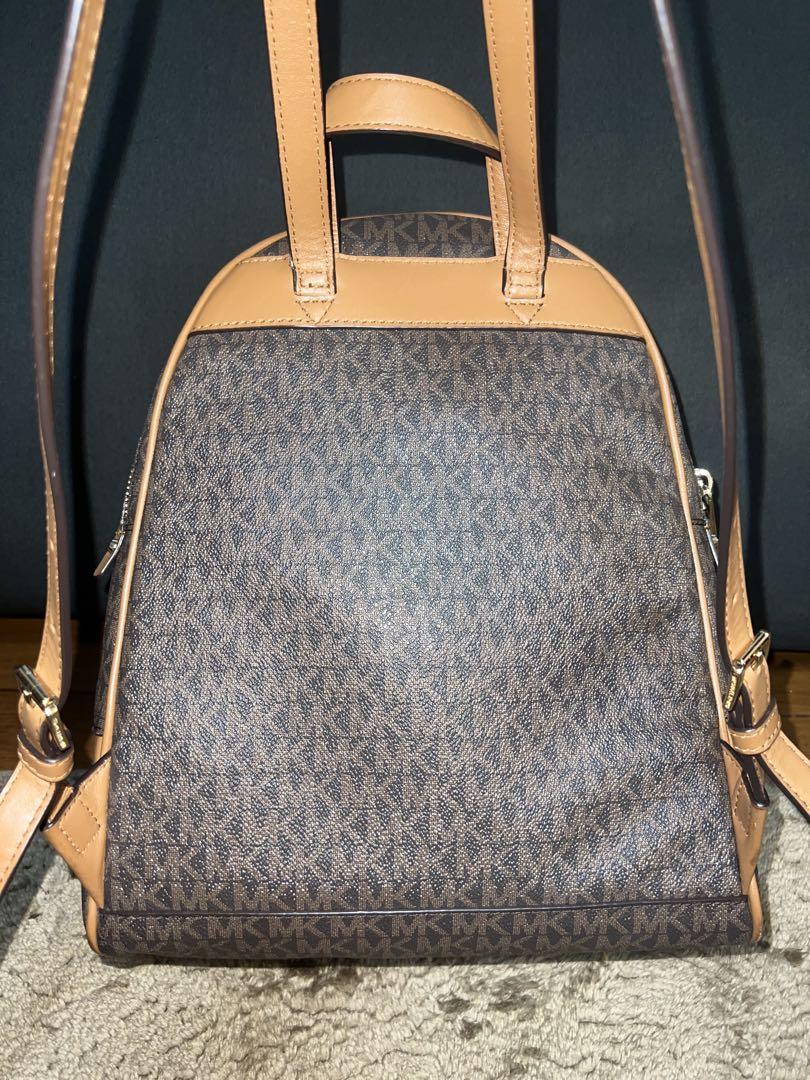 MICHAEL KORS ブラウンリュック