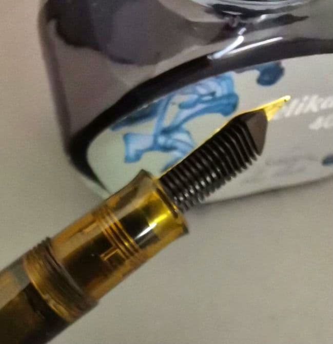 EF目立った傷や汚れなし