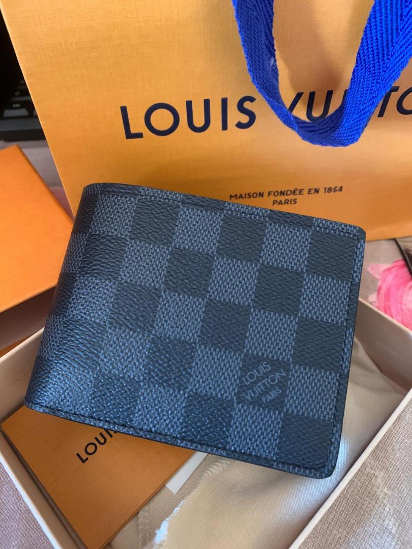 ダミエパターン 二つ折り財布 ブラック/ブルー ❤️Louis Vuitton ❤️ダミエ 二つ折り財布 - メルカリ