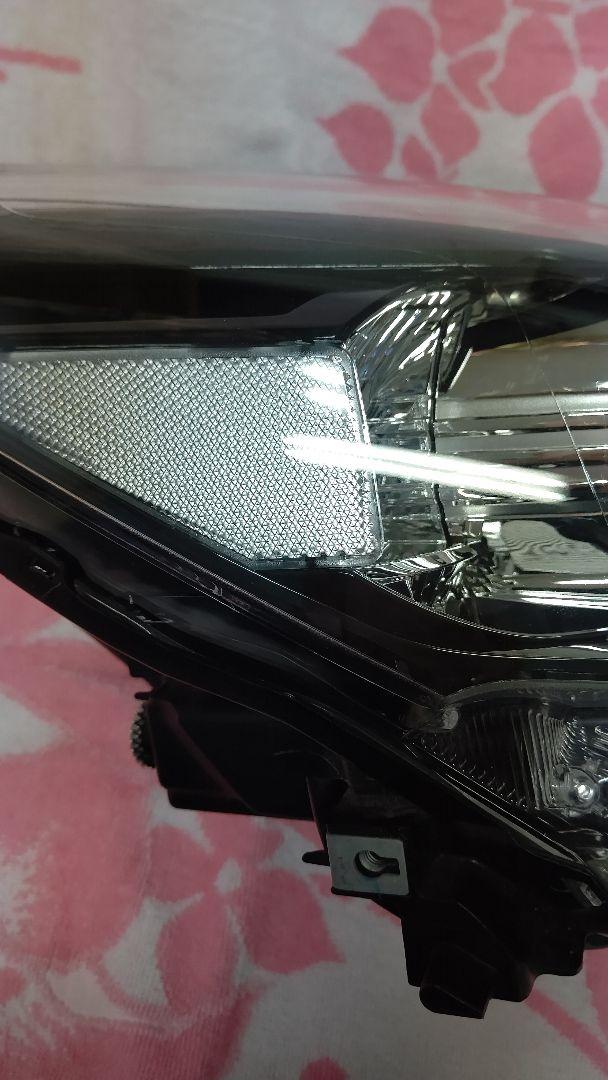 マツダ MAZDA2 マツダ2 LEDライト 右 中古品 太郎