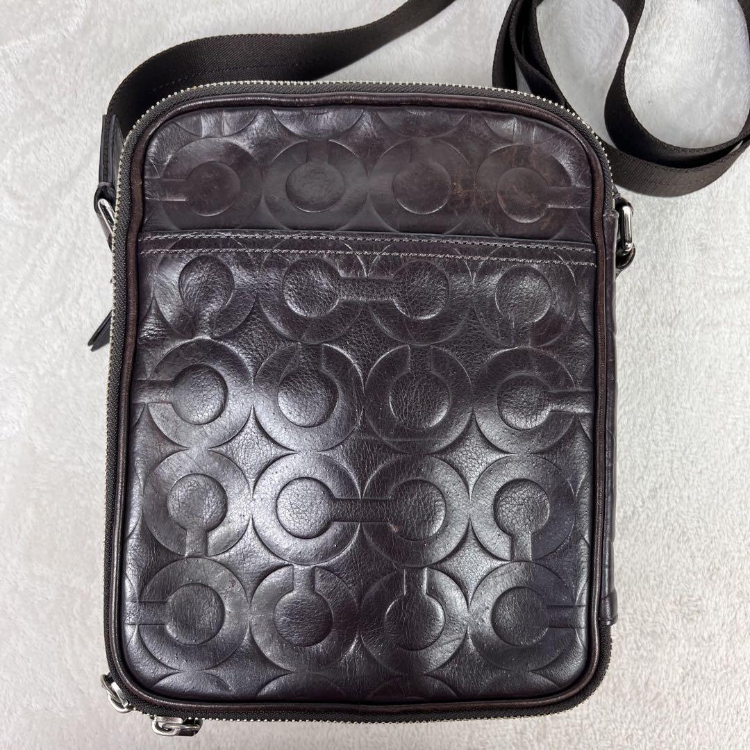 こうじ　良品 COACH ショルダーバッグ オールレザー オプアート 総柄