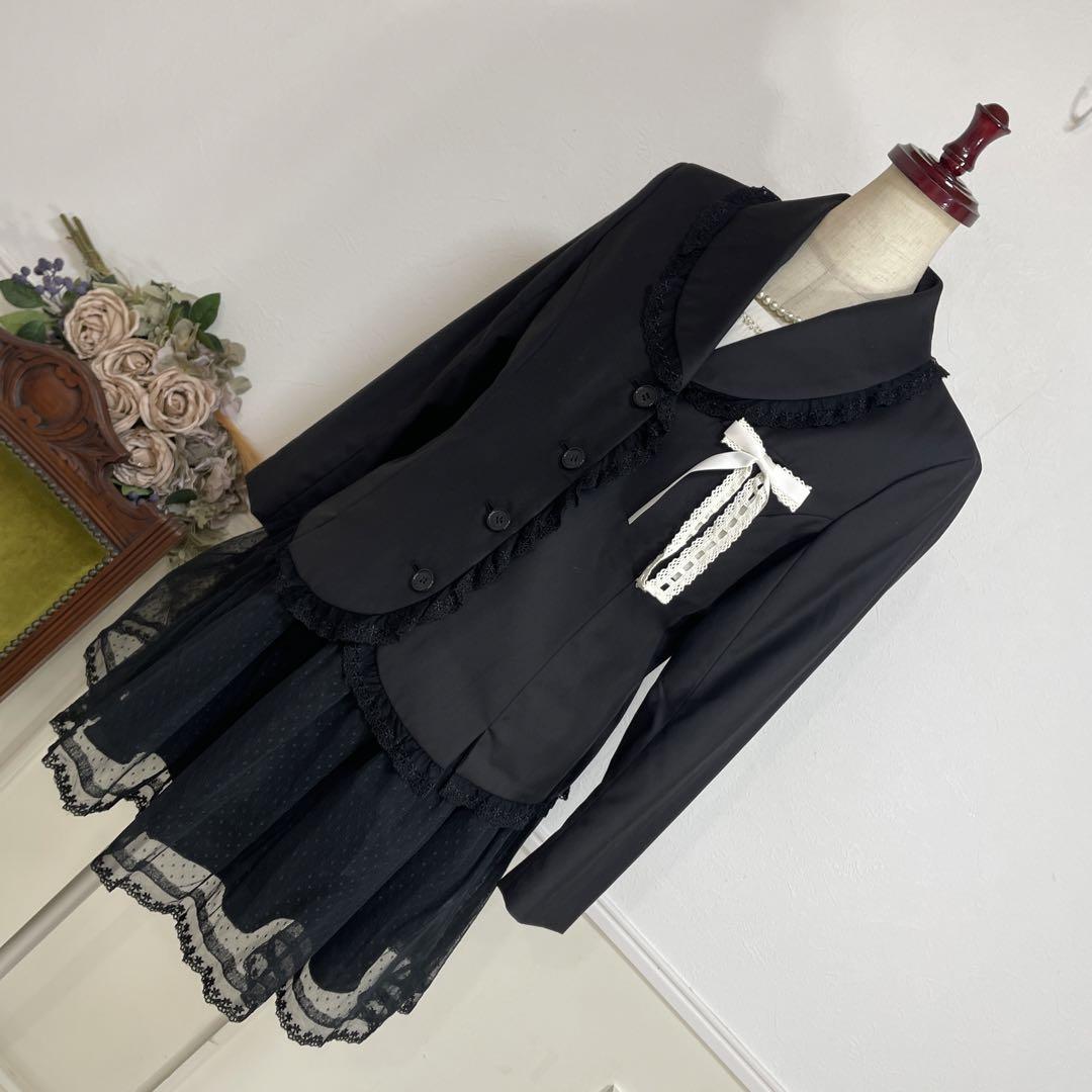 美品　catherine cottage ブラック　スーツ　サイズ160