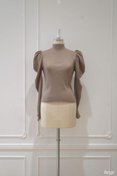 Her lip to♡Volume sleeve Rib Knit Top