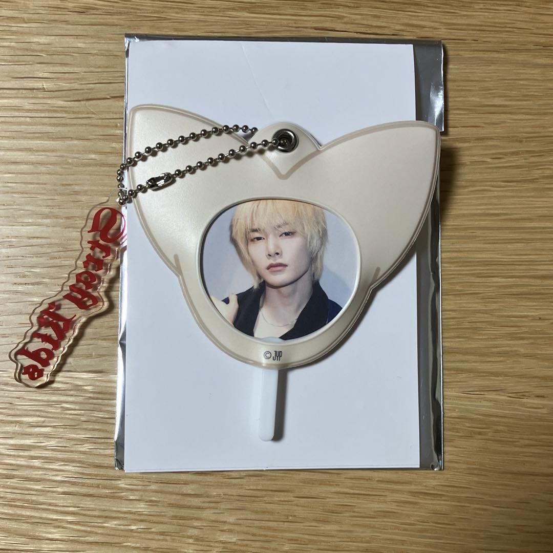 dominATE マグネットキーリング　キーホルダー　アイエン　フォクシニー Amazon.co.jp: StrayKids?Foxl Ny フォクシニー アイエン