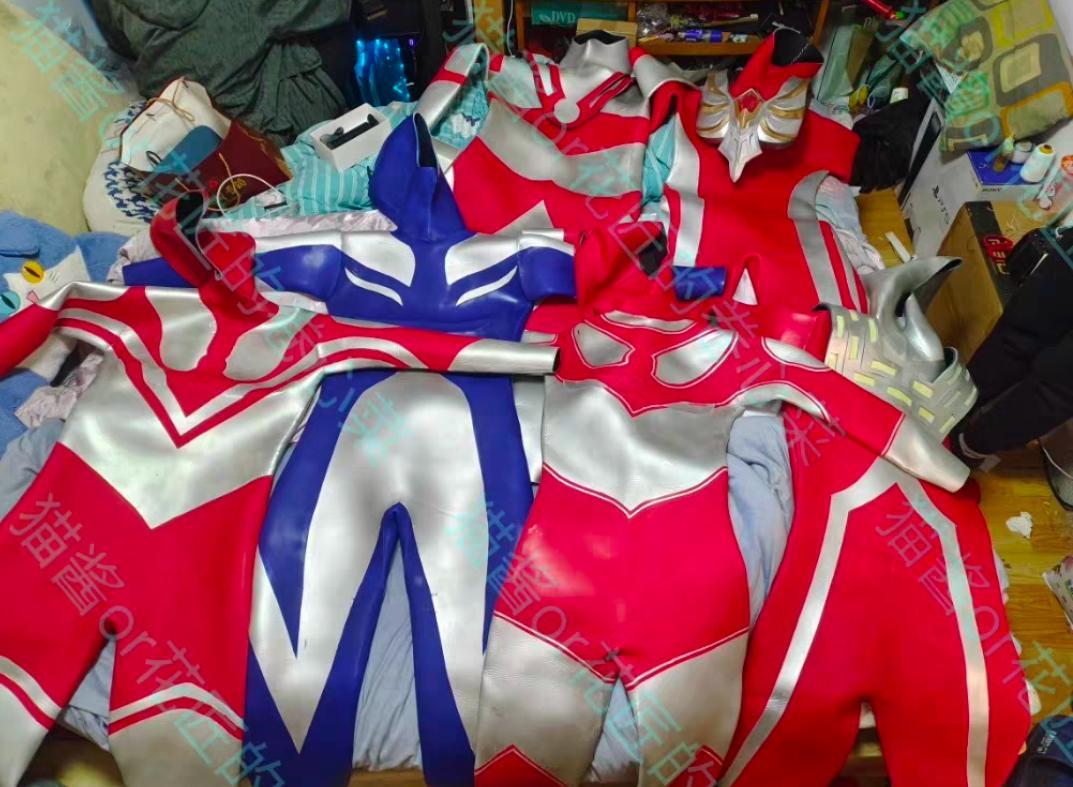ウルトラマン全シリーズ対応コスプレ衣装1/1スケール塗装済