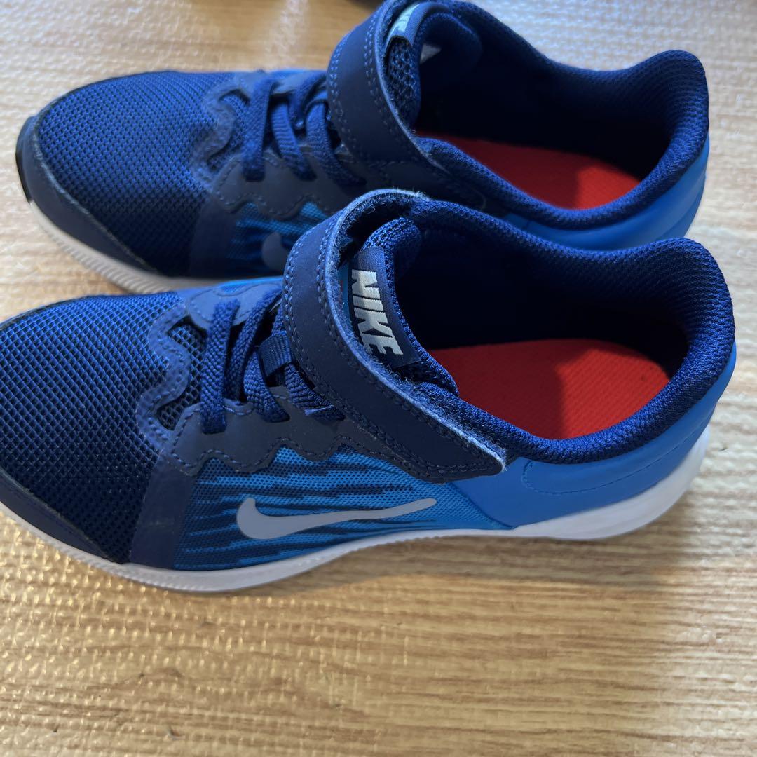 NIKE キッズシューズ　未使用・美品　2足セット　20cm