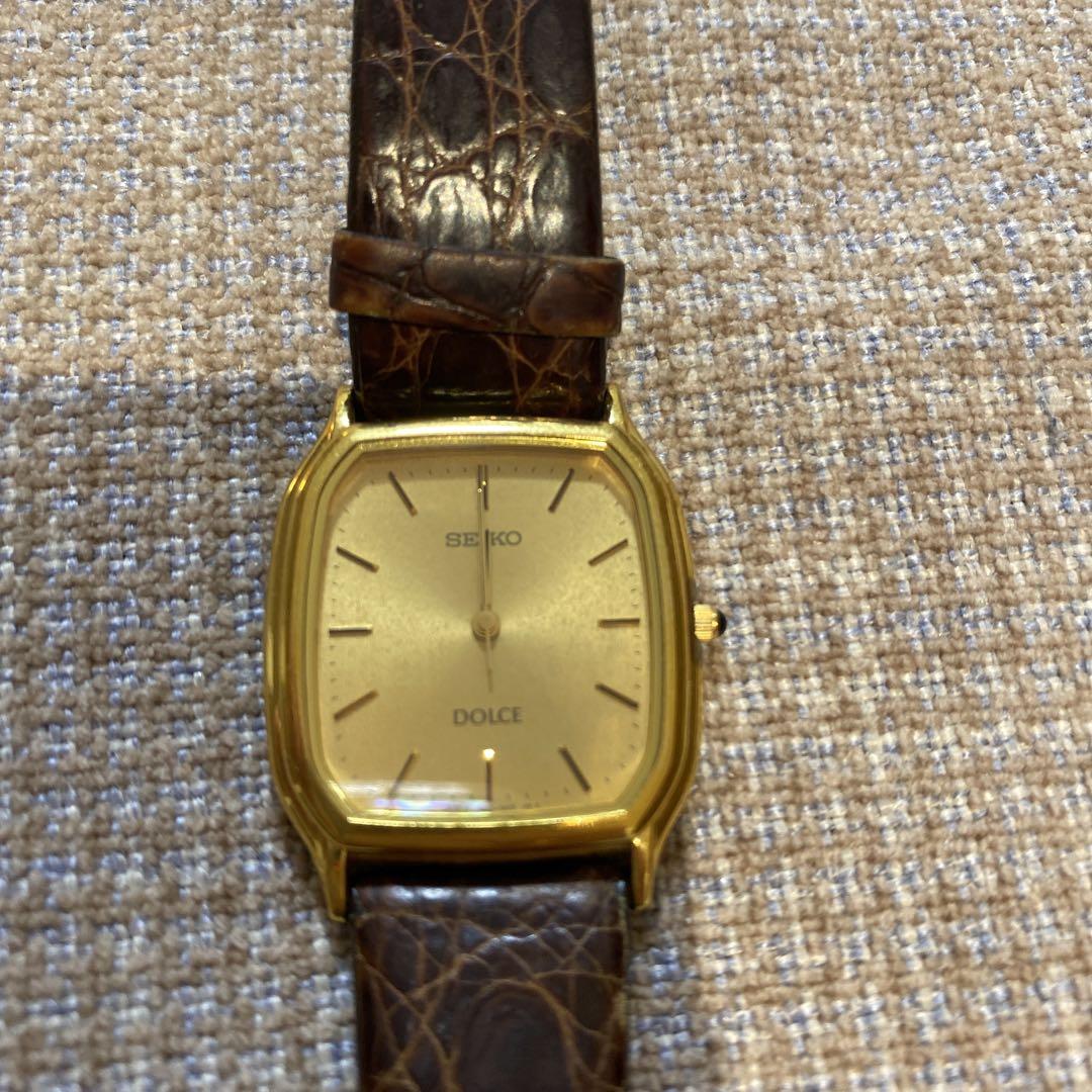 SEIKO DOLCE スクエア型 5E61-5A10 電池切れ SEIKO DOLCE スクエア型 5E61-5A10 電池切れ Yahoo!オークション