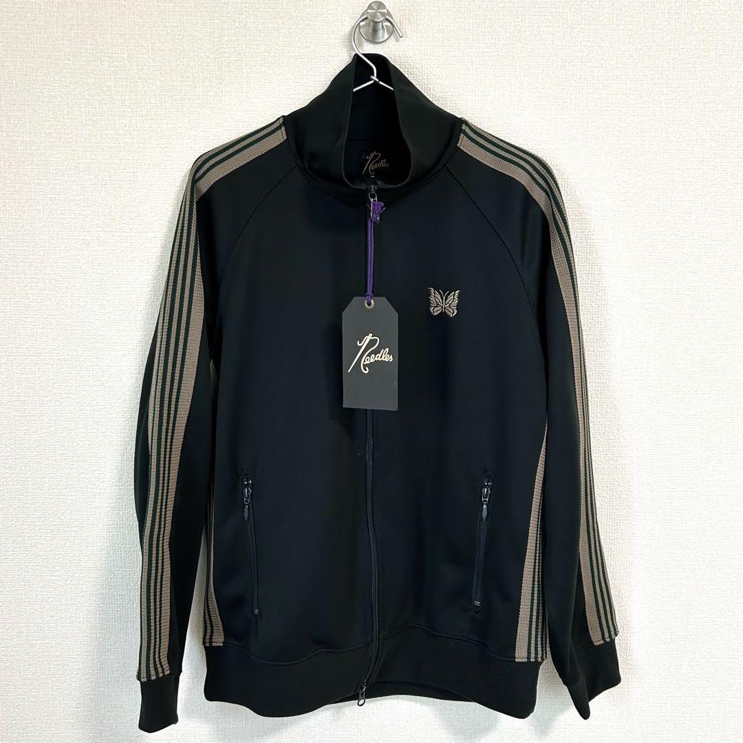 希少 needles 21aw トラックジャケット ダークグリーン M - メルカリ 希少 needles 21aw トラックジャケット ダークグリーン M - メルカリ