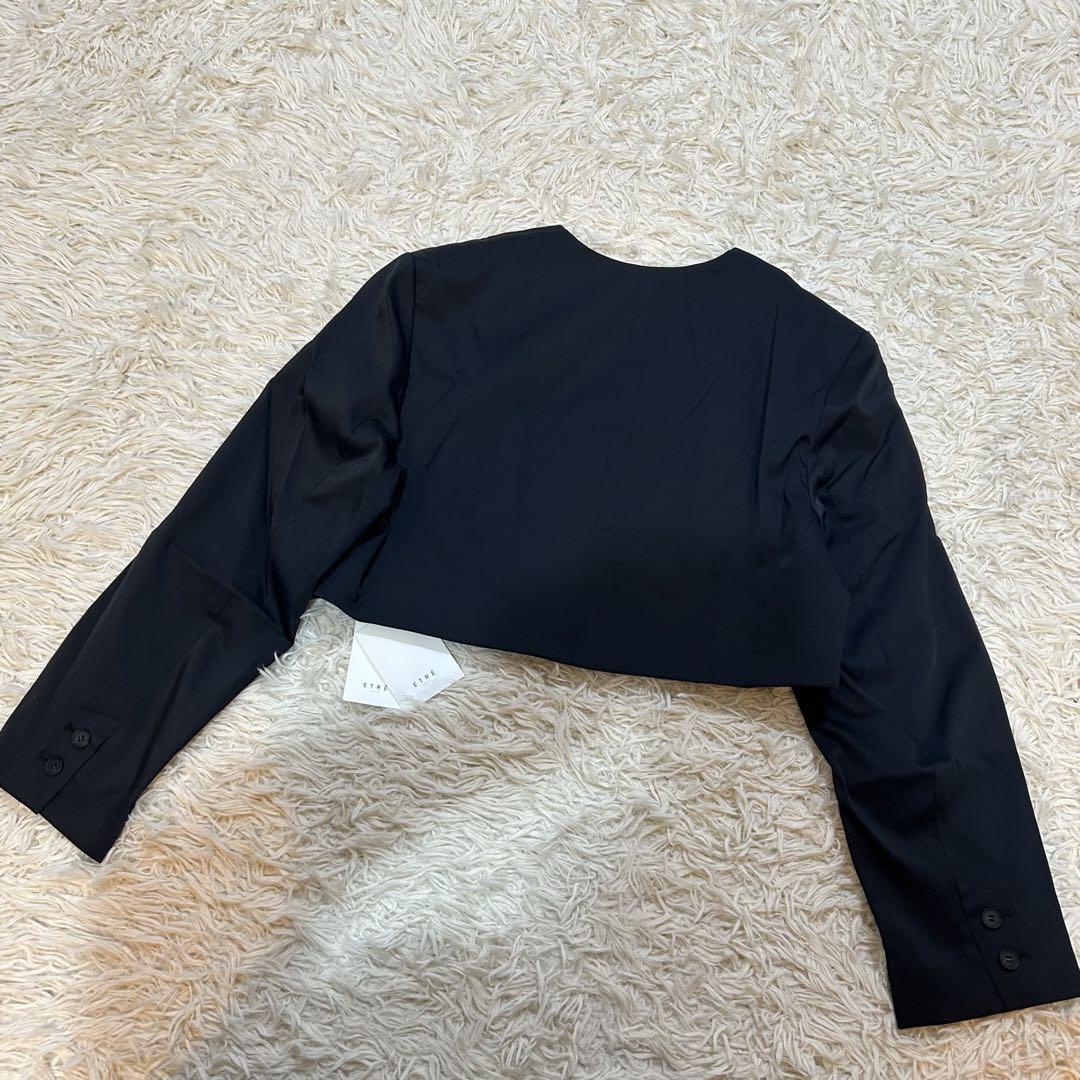 新品 ETRE TOKYO ノーカラークロップドジャケット ネイビー