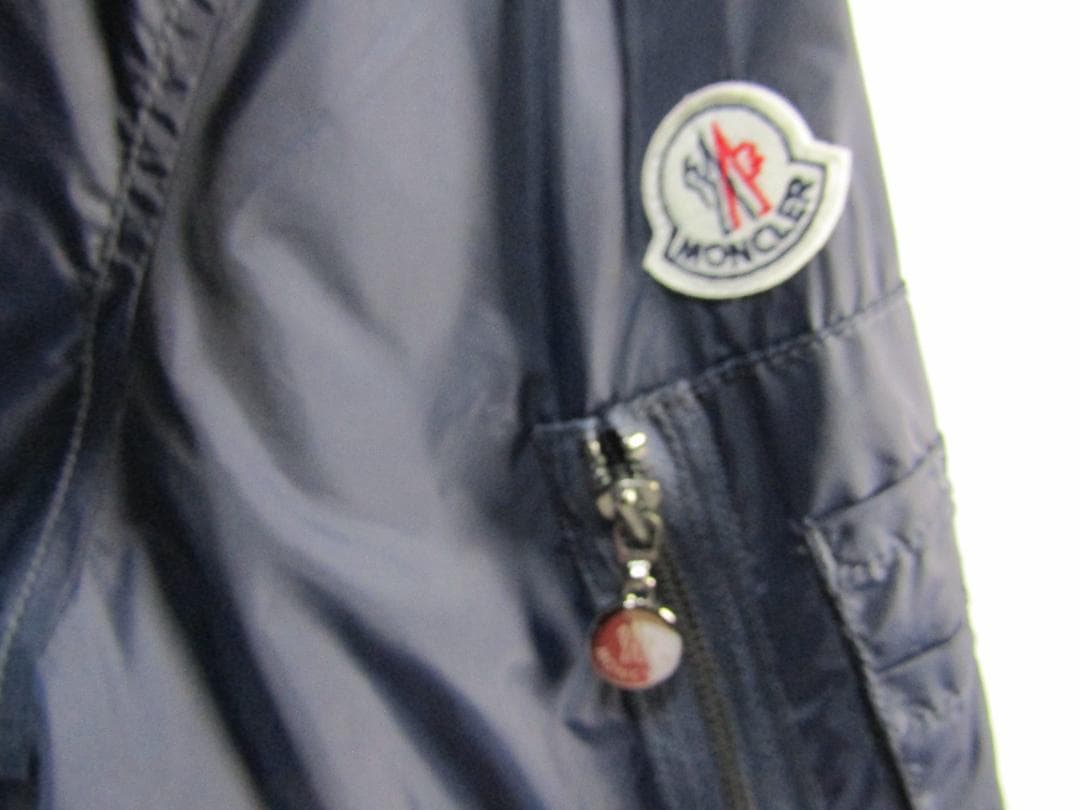 A3516 MONCLER ウィンドブレーカー ジャケット (サイズ4) A3516 MONCLER ウィンドブレーカー ジャケット (サイズ4)