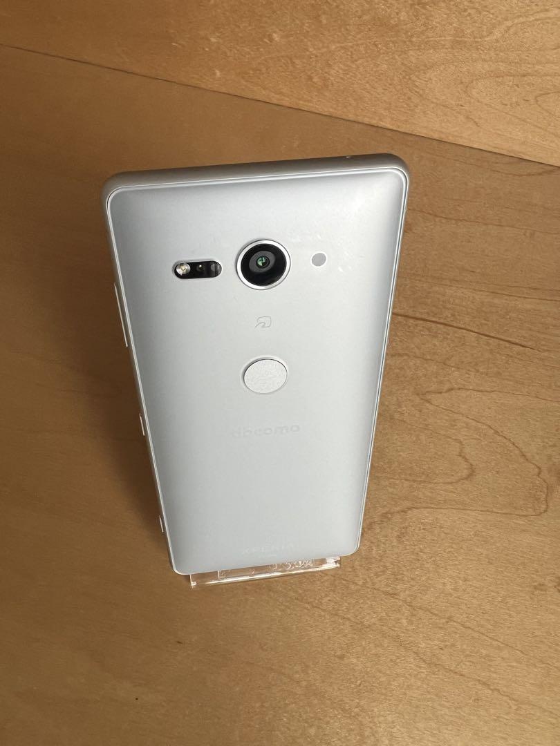 てなグッズや Xperia メルカリ - 美品 本体 SO-05Kシルバー