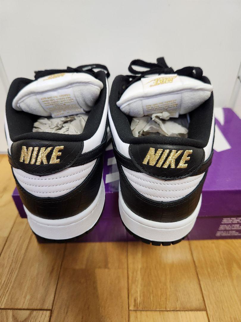 靴 Supreme Nike SB Dunk Low Gold Stars 27