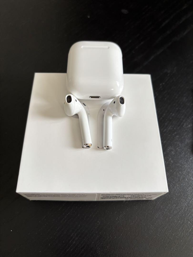 Apple AirPods 2世代