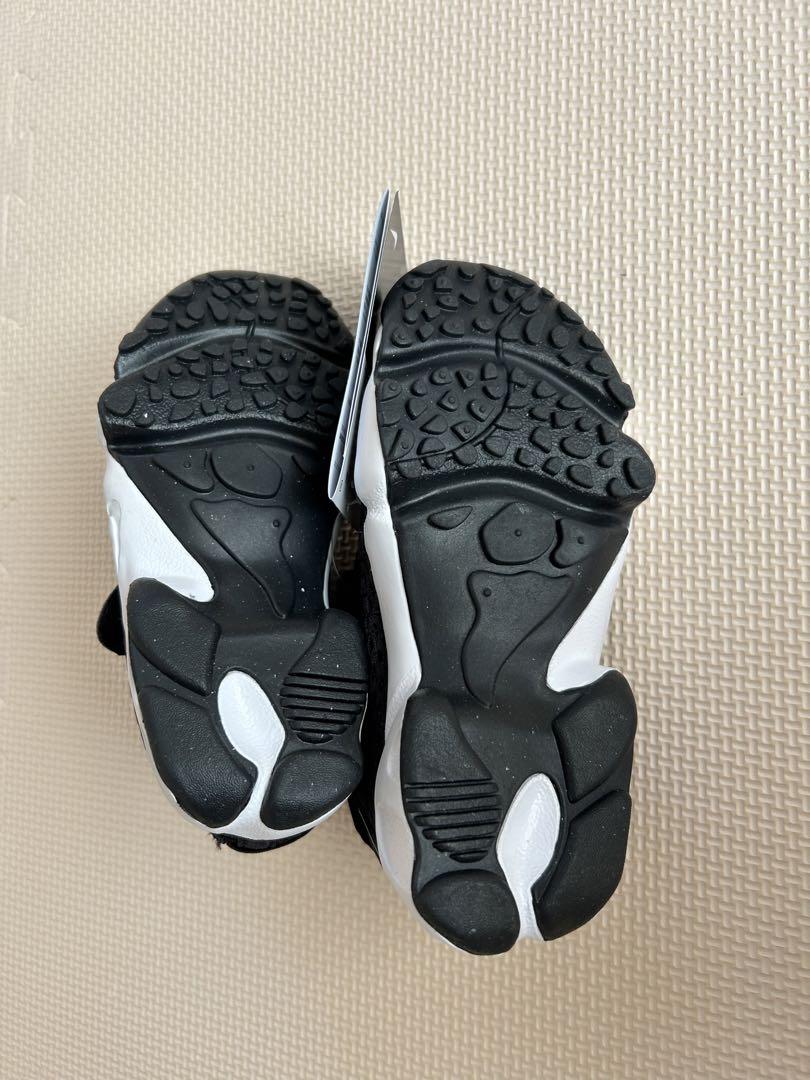 NIKEリフト　キッズ　スニーカー