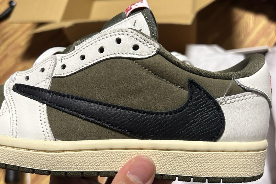 travis Scott ×エア ジョーダン 1 LOW OG SP