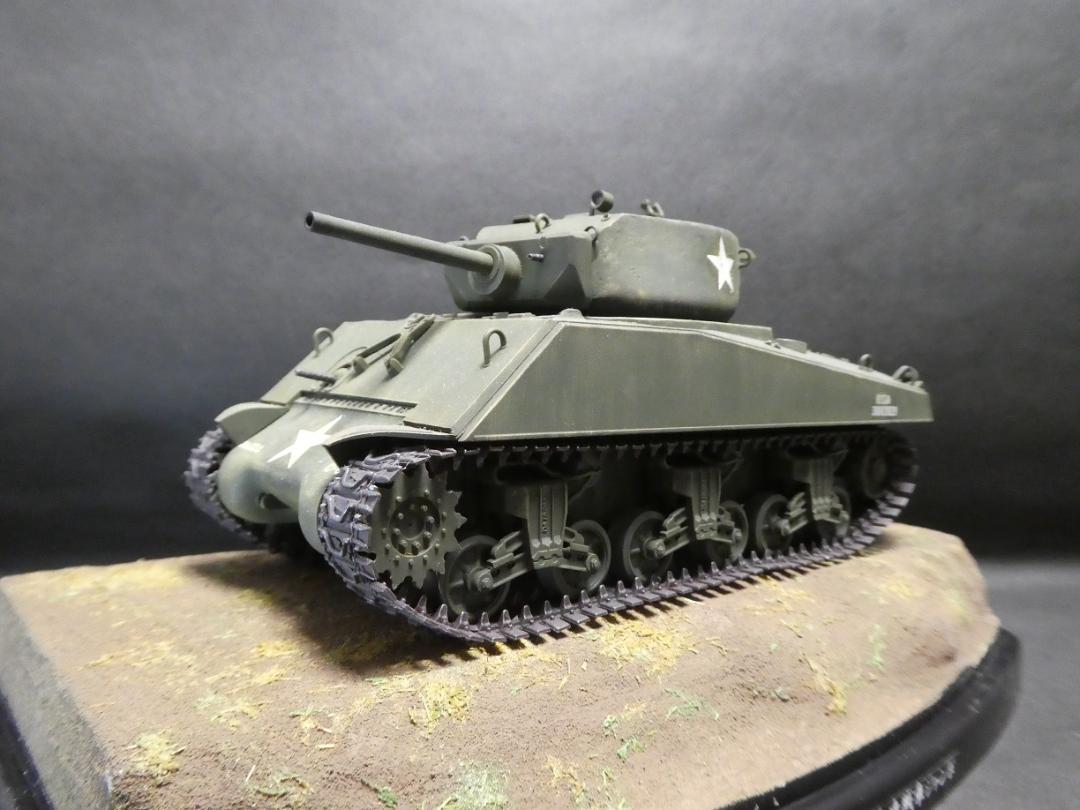 タミヤ　1/35　アメリカ M4A3E2 中戦車ジャンボ　完成品