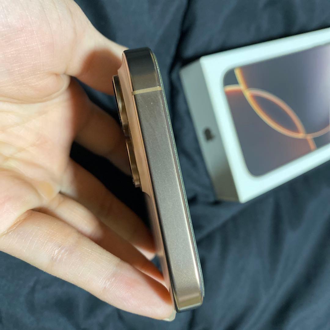 iPhone 16 Pro Max デザートチタニウム 256G♥に近い WWW_NOITHATQUANGTHANH_NET