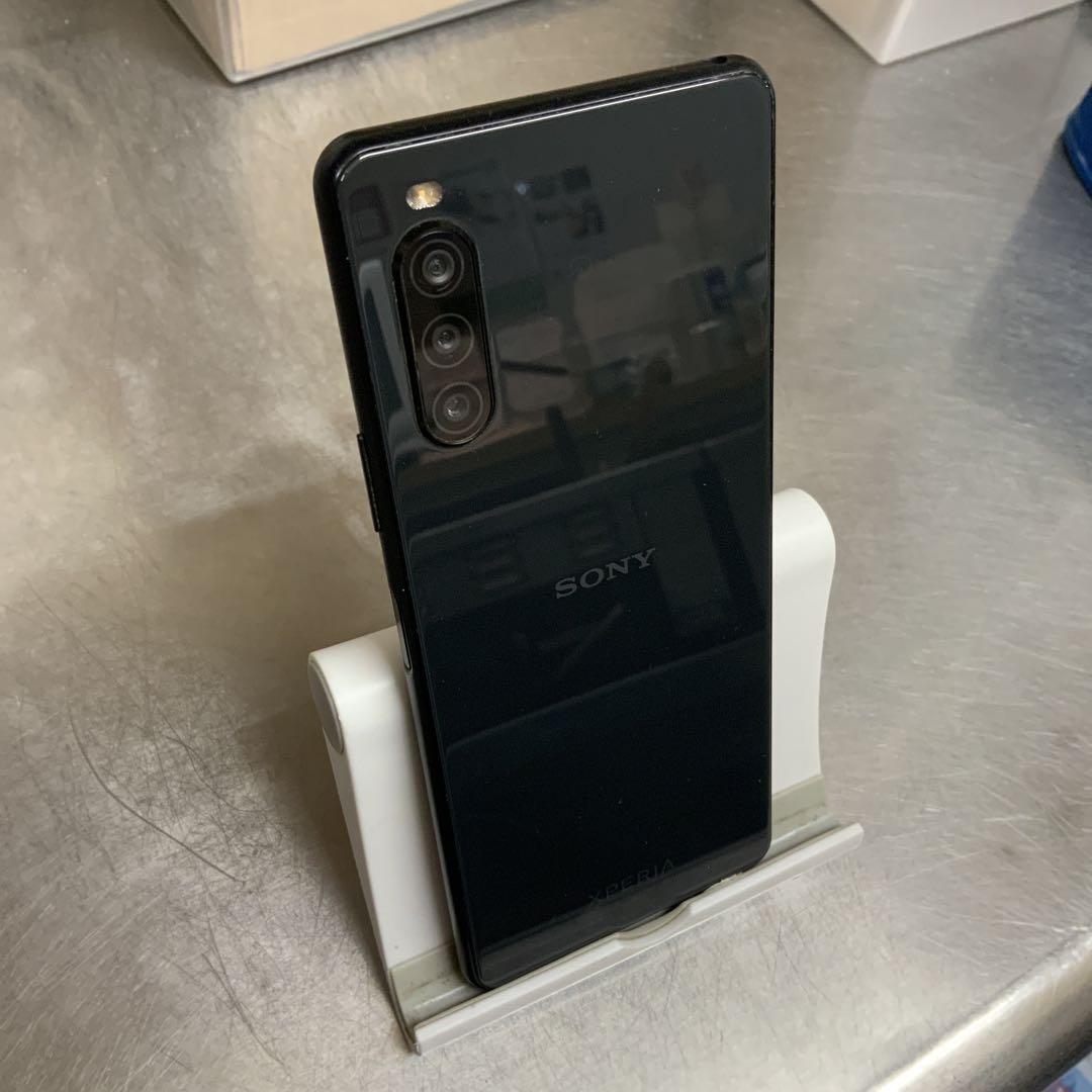 美品　SONY Xperia10ⅱ ブラック　バッテリー新品　au Amazon | ミスターサプライ Sony Xperia 10 II マークツー(SO
