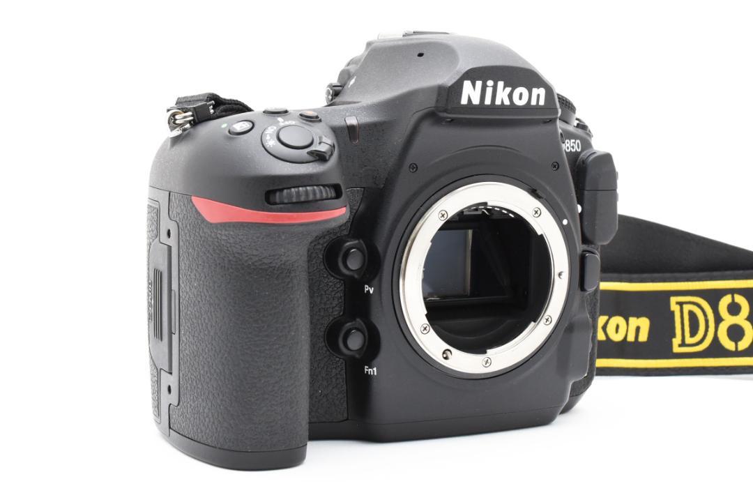 D850
