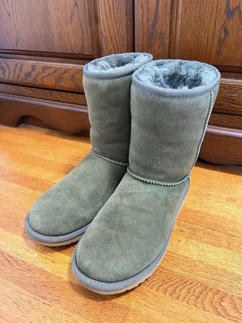 UGG Australia ムートンブーツ 限定カラー アグ ムートン