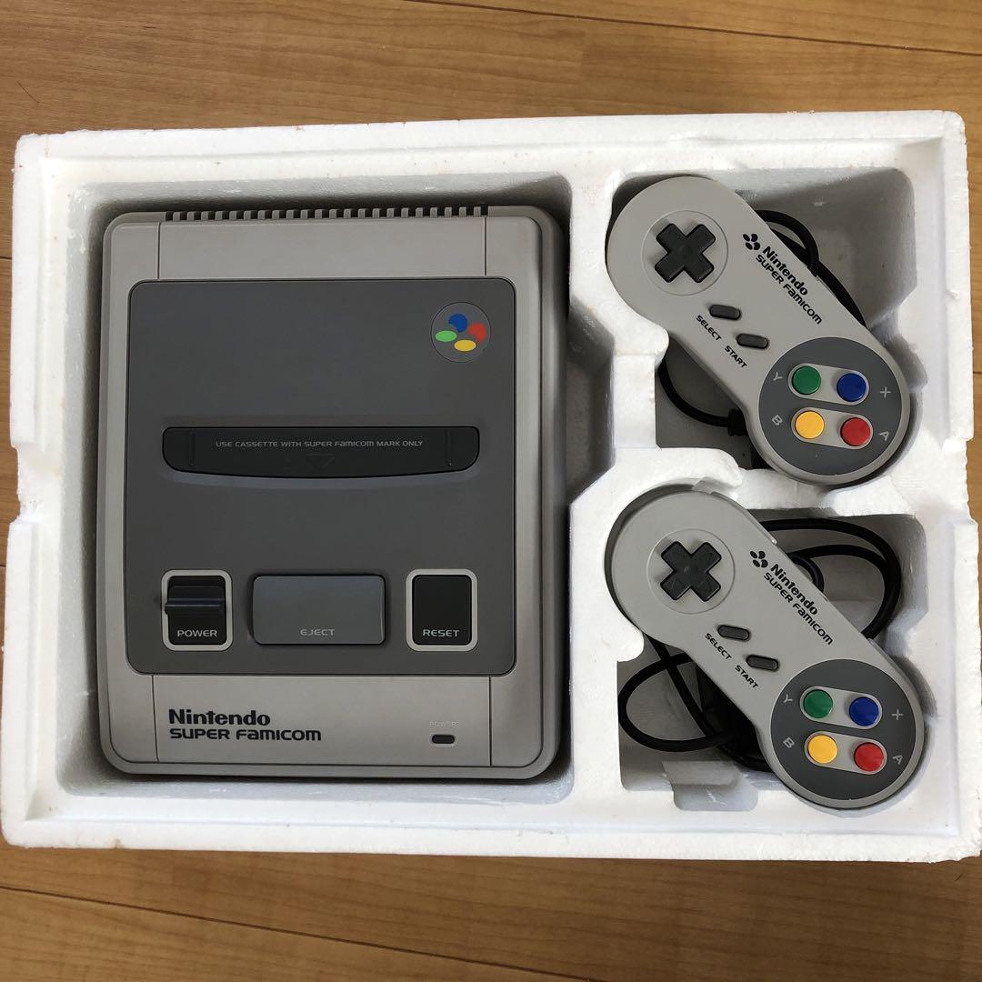 美品】Nintendo SHVC-001 ゲーム機本体 ステレオケーブル付き
