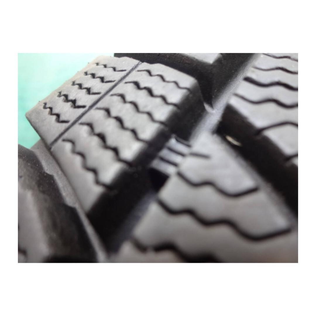 2020年 185/60R15 ダンロップ WINTER MAXX (5818) 2020年 185/60R15 ダンロップ WINTER MAXX (5818)