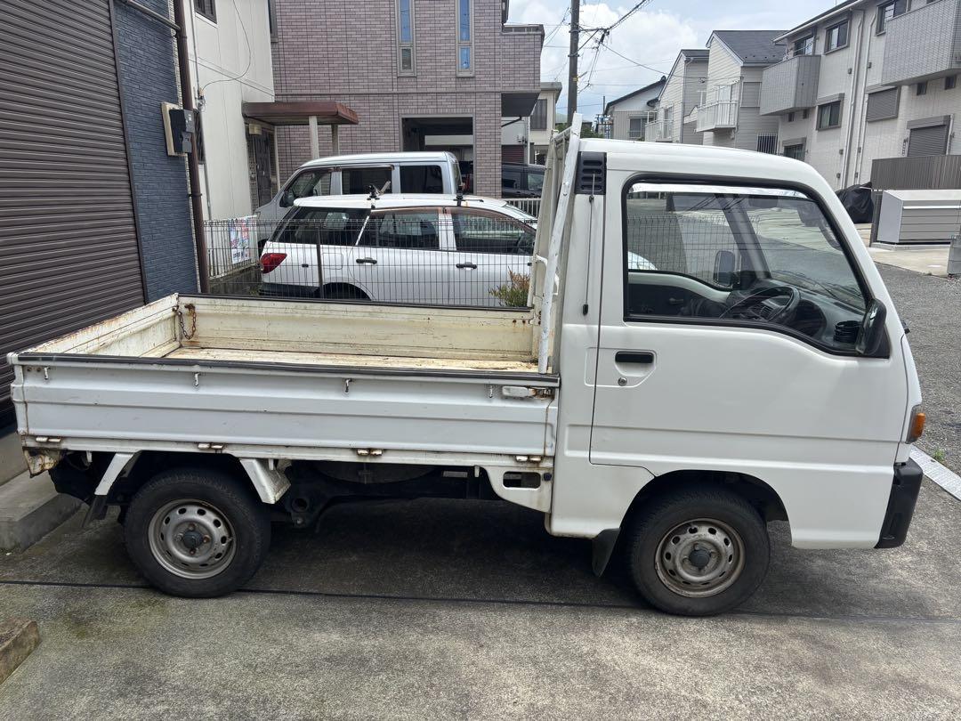 スバル　　サンバートラック　軽トラック